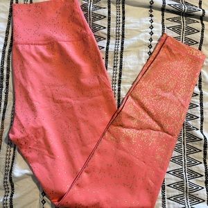 Buff bunny Rosé leggings size XL